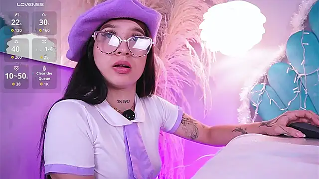 EriKlein online show from December 19, 9:33 pm