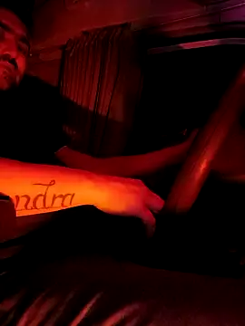 manuelymanuela online show from November 19, 9:59 pm