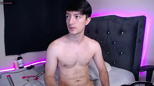 Snapshot of henry_diiaz chatting on November 29, 6:38 am henry diiaz online show from November 29, 6:38 am