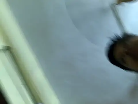 Snapshot of Sand-1 chatting on November 29, 4:10 pm Sand-1 online show from November 29, 4:10 pm