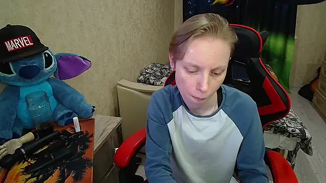 Alexis Gordon online show from March 19, 9:37 pm