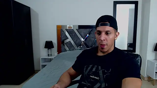 Frank heaven01 online show from February 15, 9:04 pm