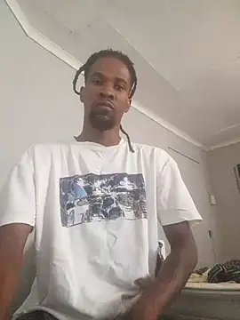 Snapshot of koolbend chatting on January 7, 5:32 am koolbend online show from January 7, 5:32 am