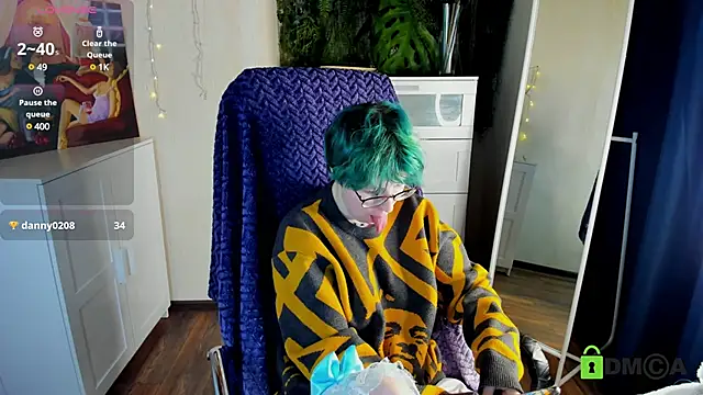 Melissa Wells online show from March 12, 7:06 pm