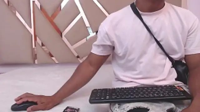 you and i9 online show from November 5, 7:25 pm