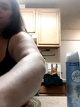 Snapshot of BeckiTooSweet chatting on January 8, 9:22 am BeckiTooSweet online show from January 8, 9:22 am