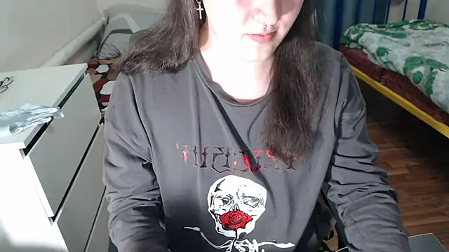 EvaMiron online show from October 2, 9:22 pm