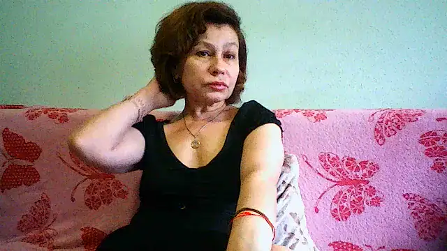 Snapshot of Mat_Elenore chatting on June 25, 6:51 am Mat Elenore online show from June 25, 6:51 am