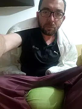 crissbadboy online show from December 1, 5:45 am