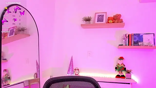 rose saenz online show from December 13, 9:41 pm