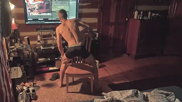 Snapshot of HARD_2QUIT chatting on March 7, 11:29 am HARD 2QUIT online show from March 7, 11:29 am