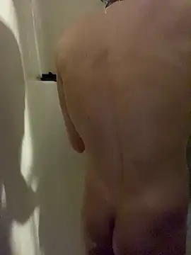 Snapshot of HARD_2QUIT chatting on March 8, 7:16 am HARD 2QUIT online show from March 8, 7:16 am