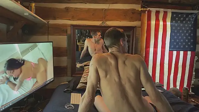 Snapshot of HARD_2QUIT chatting on March 18, 5:21 pm HARD 2QUIT online show from March 18, 5:21 pm