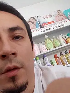 Snapshot of Rejy1992 chatting on December 1, 4:29 pm Rejy1992 online show from December 1, 4:29 pm