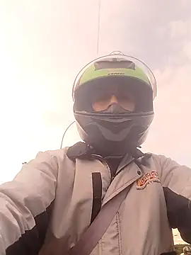 Snapshot of Rejy1992 chatting on November 13, 10:30 pm Rejy1992 online show from November 13, 10:30 pm