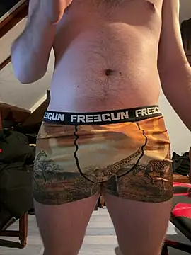 youlo71 online show from February 19, 12:28 am