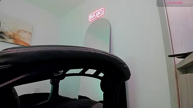 LucianSinclair online show from January 22, 2:59 am