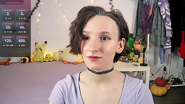 Snapshot of Violet_Veliya chatting on October 8, 3:31 pm Violet Veliya online show from October 8, 3:31 pm