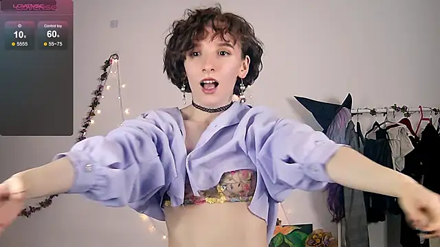 Violet Veliya online show from November 28, 5:37 pm