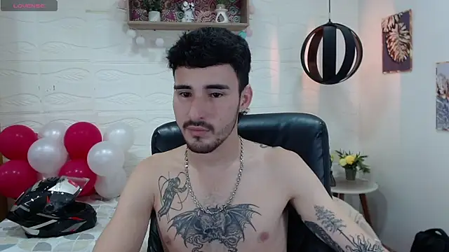 DmitriSanders online show from February 21, 12:05 am