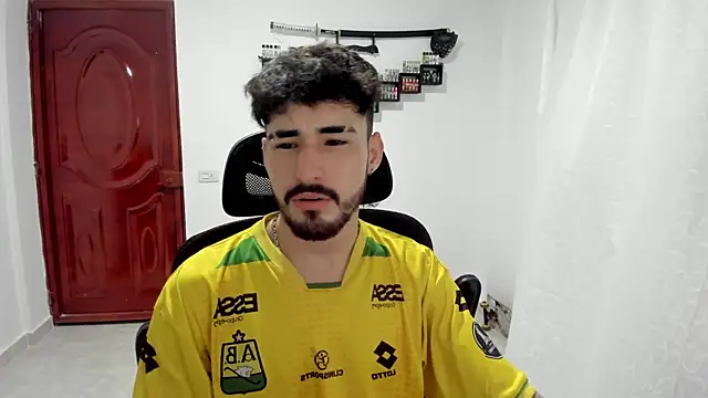 DmitriSanders online show from March 25, 1:11 am