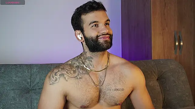 MarkHazze online show from November 3, 11:04 pm