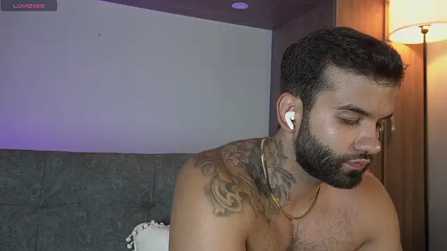 MarkHazze online show from March 29, 12:43 am