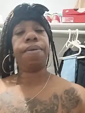 TipdrilBossQueen online show from June 2, 11:45 am