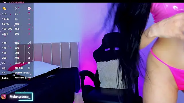 Snapshot of melanyrouse1 chatting on February 17, 10:25 pm melanyrouse1 online show from February 17, 10:25 pm