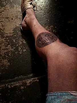 dredre1069 online show from April 14, 1:55 am