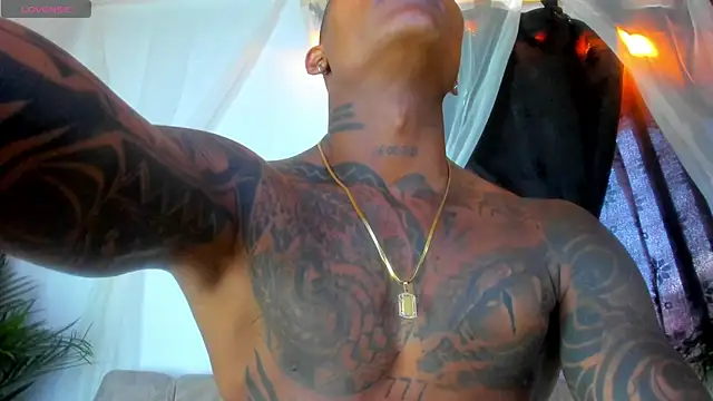 esteveen ortegas  online show from October 2, 5:09 pm