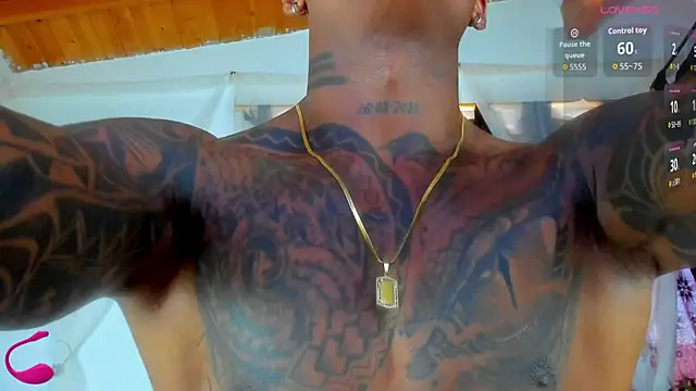 esteveen ortegas  online show from October 14, 5:25 pm