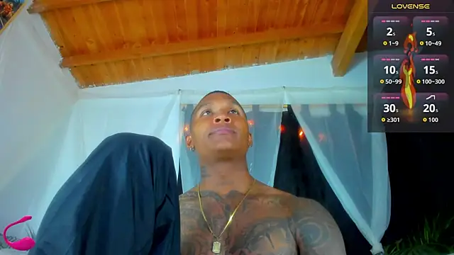 esteveen ortegas  online show from October 19, 11:27 pm