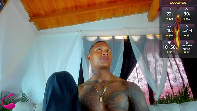 esteveen ortegas  online show from October 22, 4:07 pm