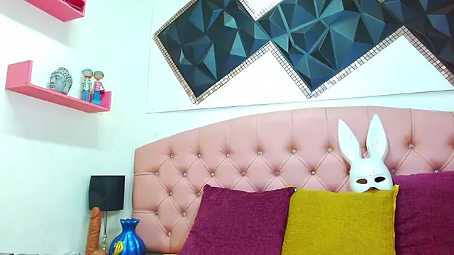 Snapshot of andrea_safeira_doll chatting on February 4, 4:57 pm andrea safeira doll online show from February 4, 4:57 pm