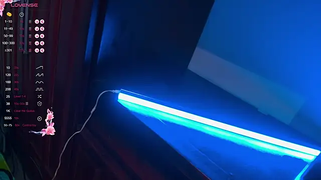 Leah Grey online show from March 22, 3:53 pm