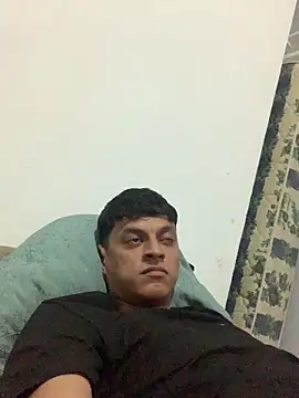 Snapshot of vixxx69_ chatting on December 19, 3:02 am vixxx69 online show from December 19, 3:02 am