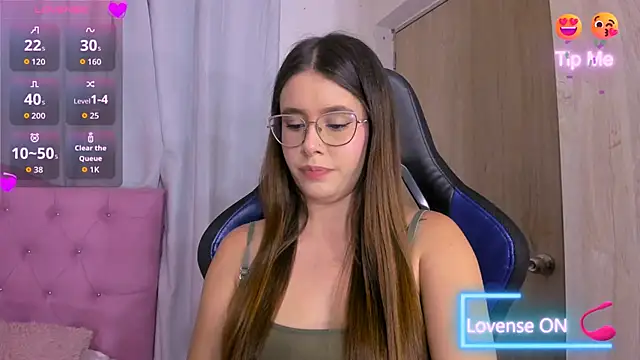 ParisShayk online show from May 8, 5:51 pm