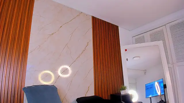 BRYXXXON1 online show from February 13, 6:05 pm