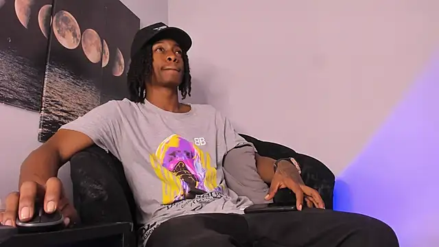 BRYXXXON1 online show from October 3, 4:15 pm