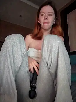 Snapshot of Teya_New chatting on September 13, 4:01 am Teya New online show from September 13, 4:01 am