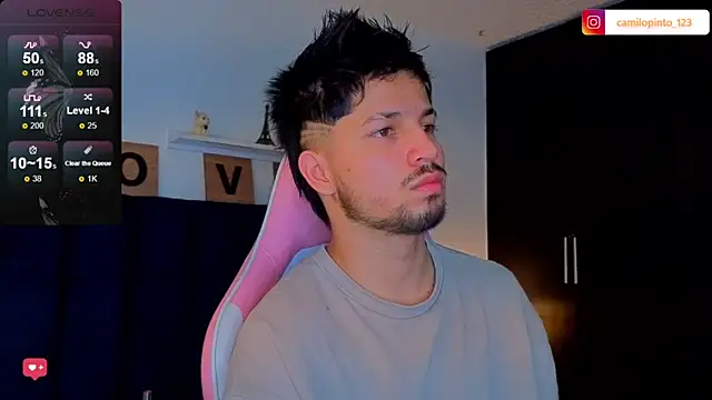 Issac james  online show from March 20, 3:55 am