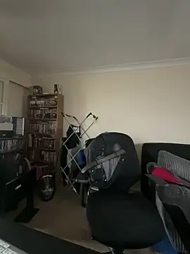 Snapshot of LondonTeffy chatting on January 16, 12:42 pm LondonTeffy online show from January 16, 12:42 pm