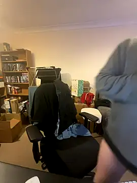 Snapshot of LondonTeffy chatting on October 27, 9:52 pm LondonTeffy online show from October 27, 9:52 pm