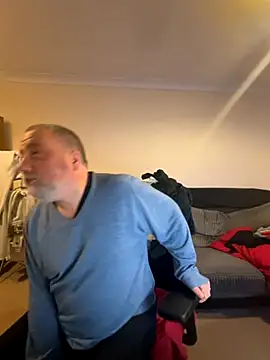 Snapshot of LondonTeffy chatting on November 3, 9:38 pm LondonTeffy online show from November 3, 9:38 pm