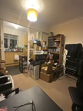 Snapshot of LondonTeffy chatting on November 14, 10:18 pm LondonTeffy online show from November 14, 10:18 pm