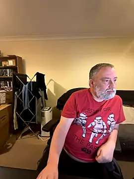 Snapshot of LondonTeffy chatting on November 28, 10:23 pm LondonTeffy online show from November 28, 10:23 pm