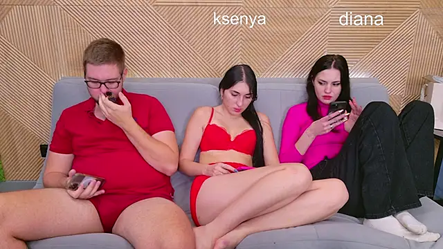 Ksenny online show from November 21, 4:49 pm