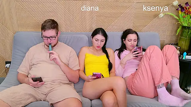 Ksenny online show from March 13, 4:19 am