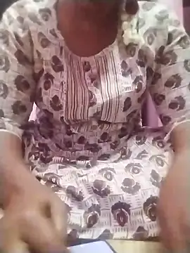 Tamilpriya46 online show from February 5, 4:47 pm